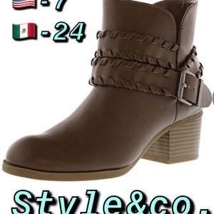 Brand new elegant boot for women